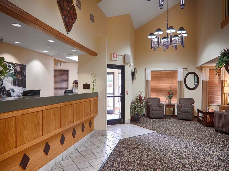 Quality & - Area Hotel